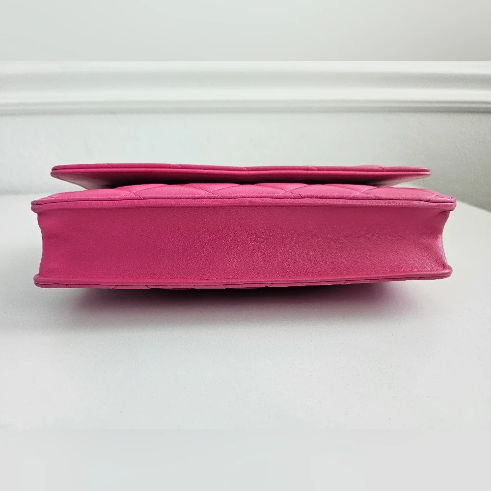 Chanel Pink Quilted Wallet-on-chain
